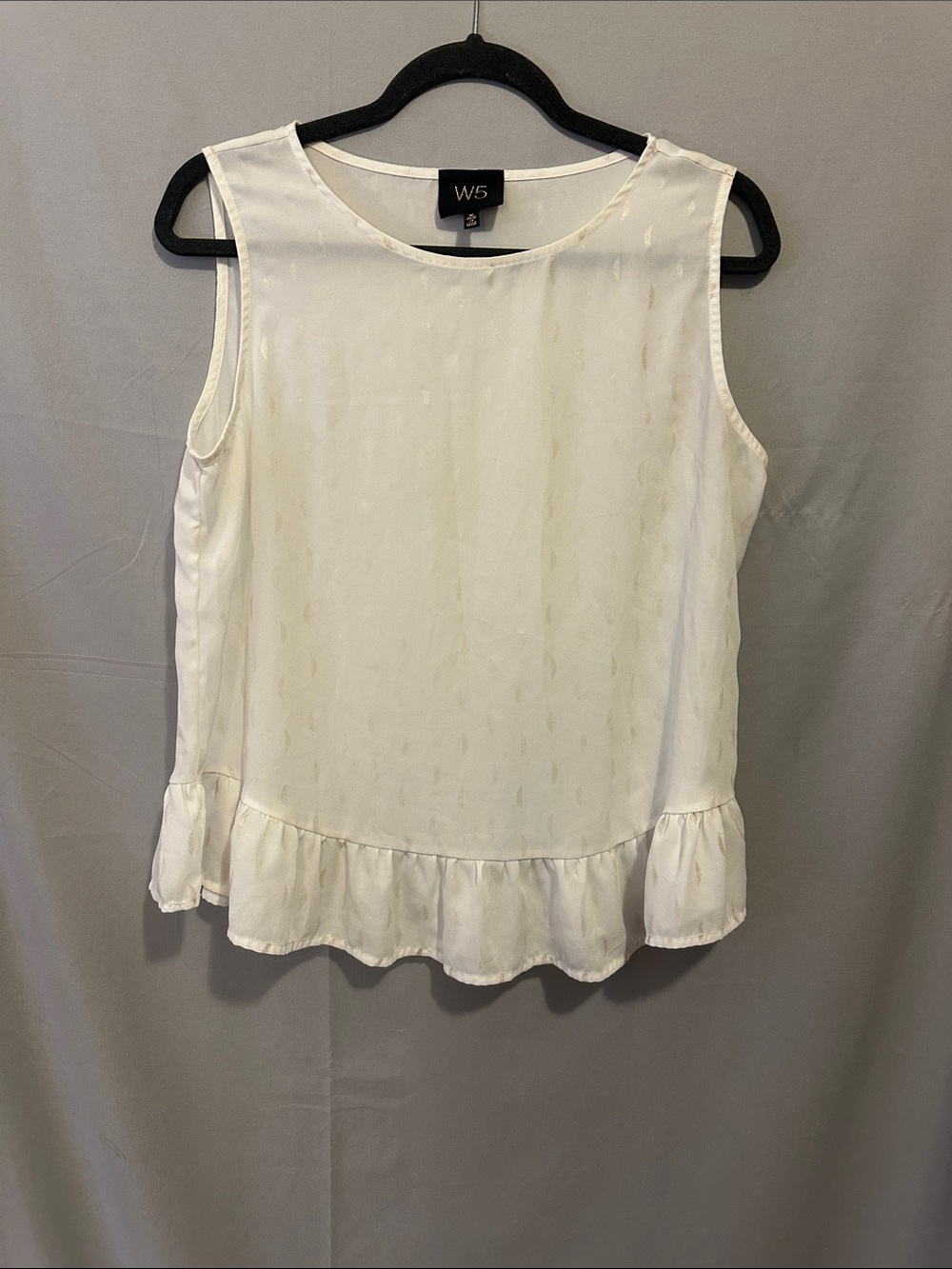 W5 Ivory Sleeveless Ruffle-Hem Camisole